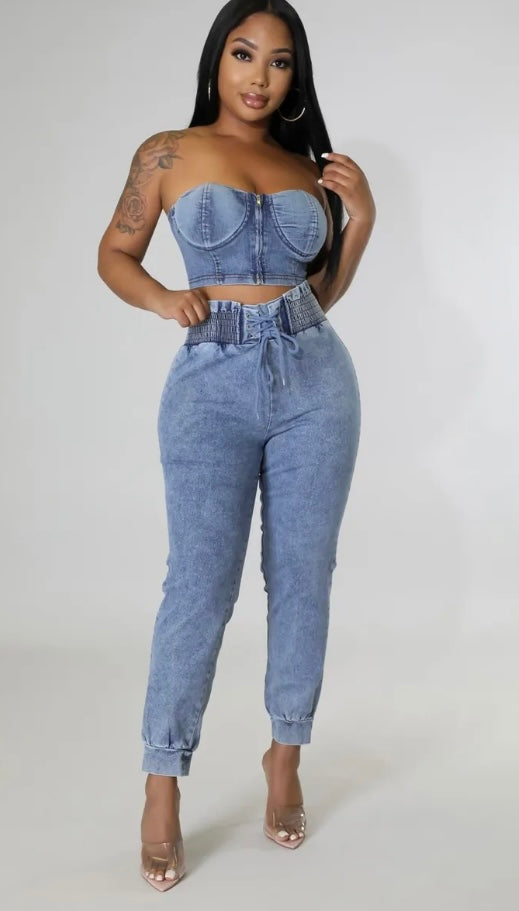 Ausha Pant Set
