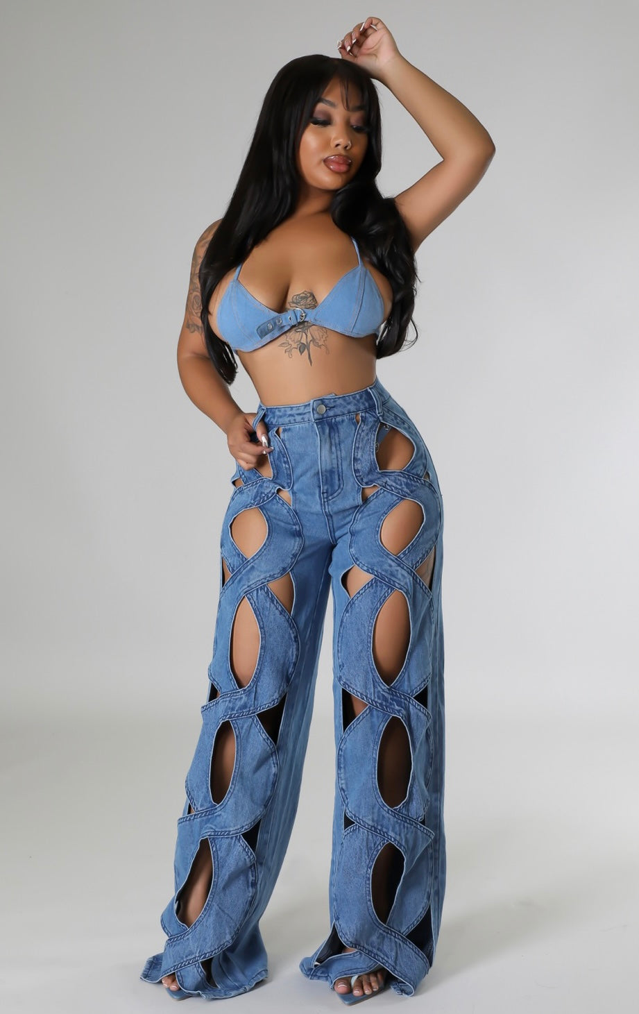Jeaneia Jeans