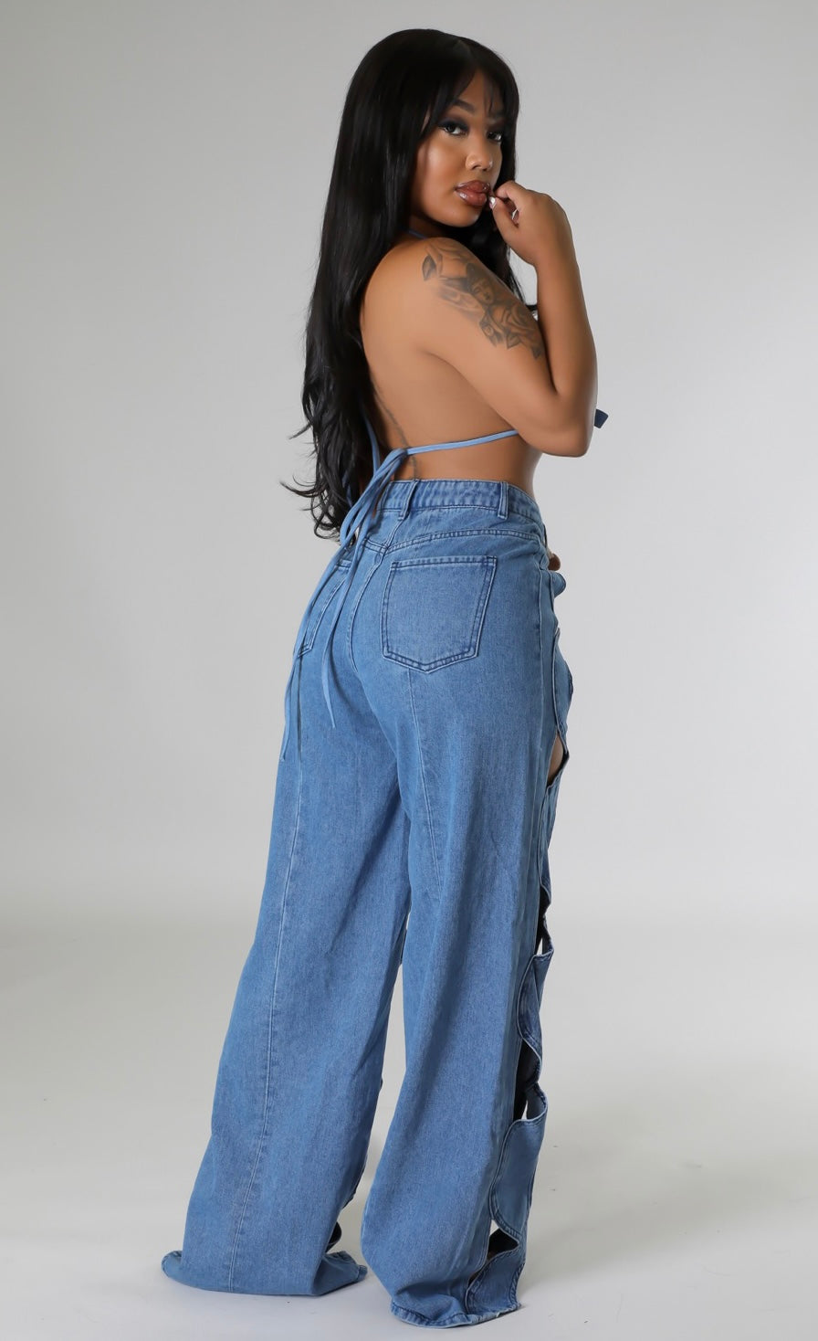 Jeaneia Jeans