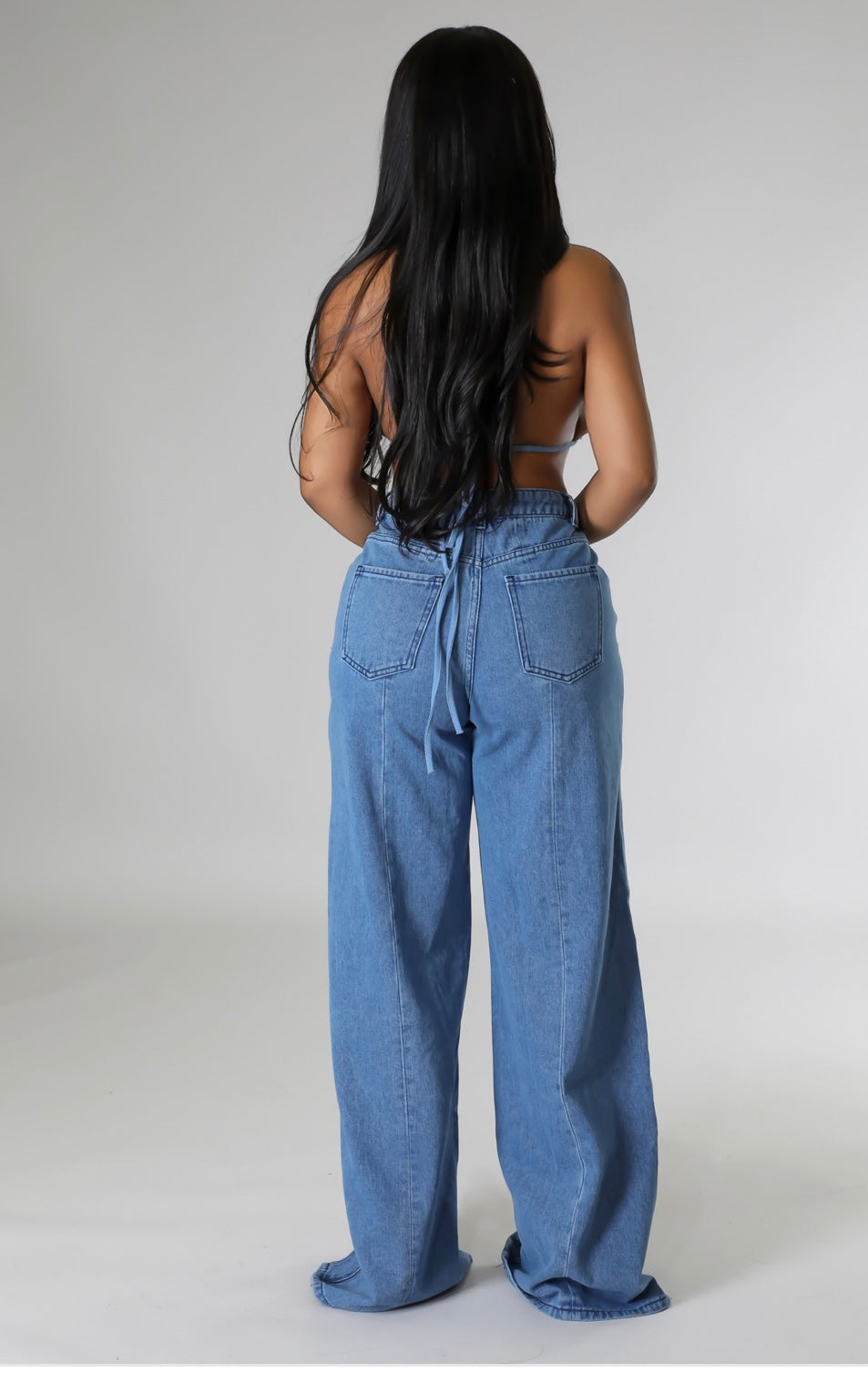 Jeaneia Jeans