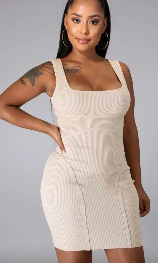 Be Mine Dress ( Soft-taupe )